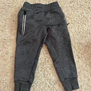 Toddler Hurley sweats